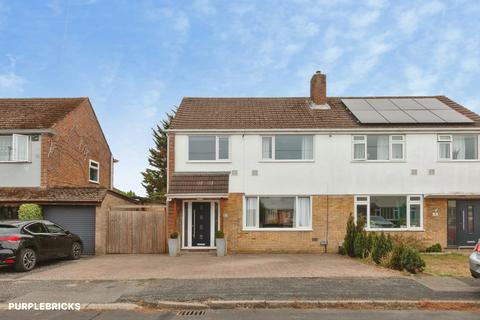 3 bedroom semi-detached house for sale, Pegasus Road, Farnborough, GU14