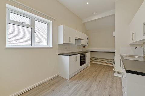 1 bedroom apartment to rent, Queen Street, Henley-on-Thames, Oxfordshire, RG9