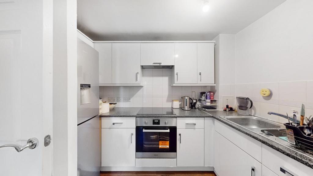 Apartment in London - View 3