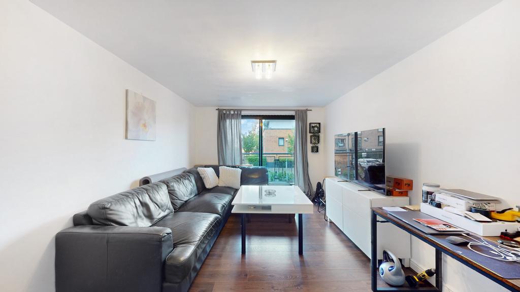 Apartment in London - More