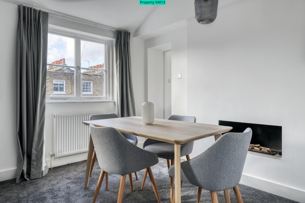 Apartment in London - More