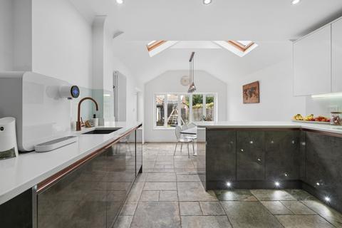 5 bedroom detached house for sale, Buckingham Road, Bicester OX26