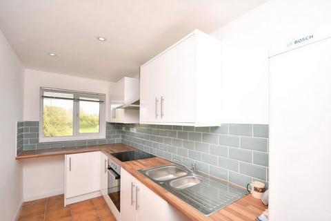 1 bedroom flat to rent, Aspen Close, Aylesbury HP20