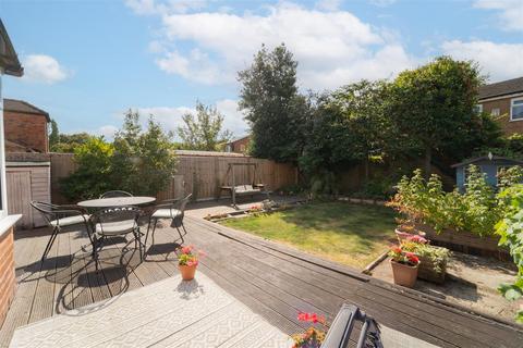 3 bedroom semi-detached house for sale, Hortree Road, Stretford