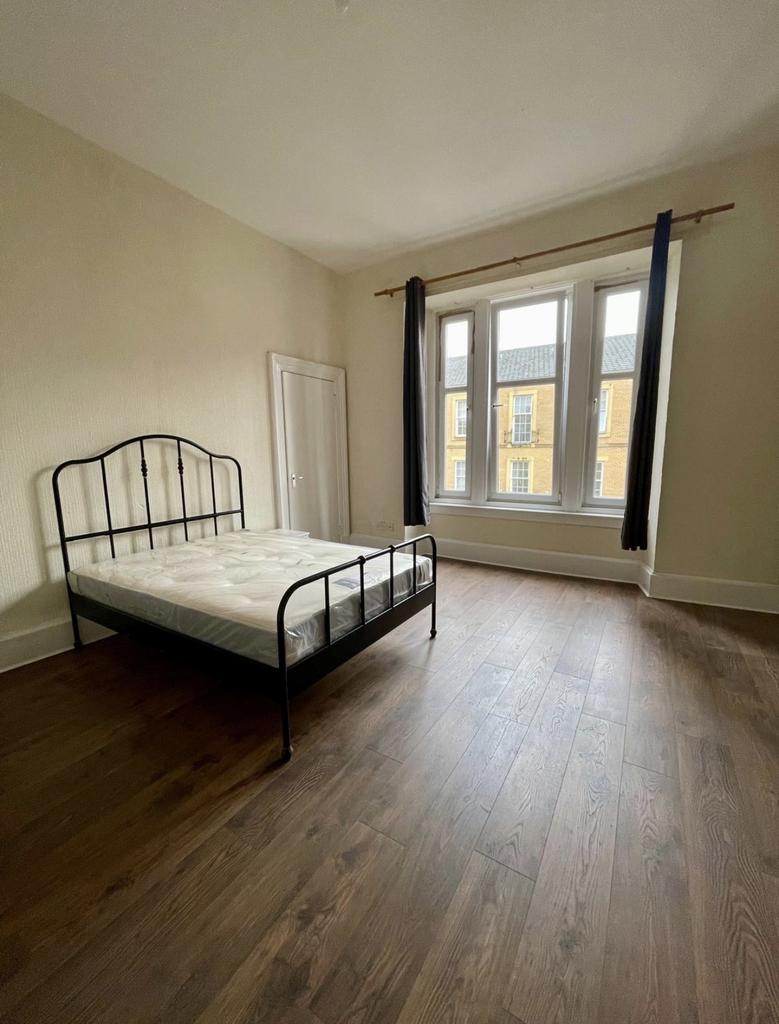 Apartment in Glasgow - View 2