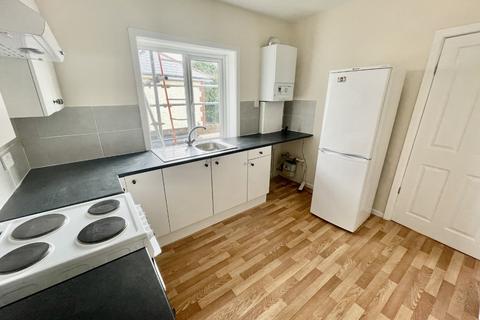 1 bedroom flat to rent, Southwick Road, Bournemouth, Dorset, BH6