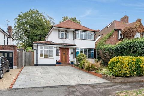 Carlisle Road, Cheam, SM1
