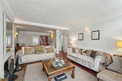 4 bedroom detached house for sale, Church Street, Hampton TW12