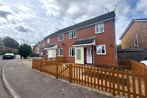 2 bedroom end of terrace house to rent, Hepworth Avenue, Bury St. Edmunds