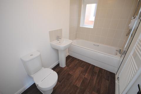 3 bedroom semi-detached house to rent, Greenfields Drive, Newport