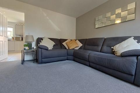 3 bedroom detached house to rent, Marl Grove, Tibberton