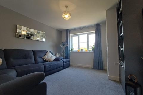 3 bedroom detached house to rent, Marl Grove, Tibberton
