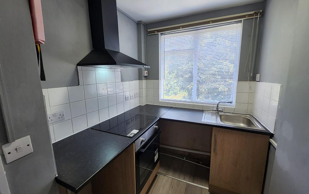 House in London, Addiscombe - More