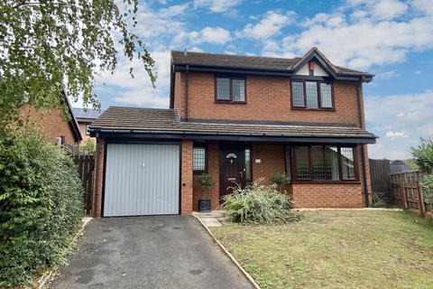 3 bedroom detached house to rent, Everglade Road, Priorslee, Telford