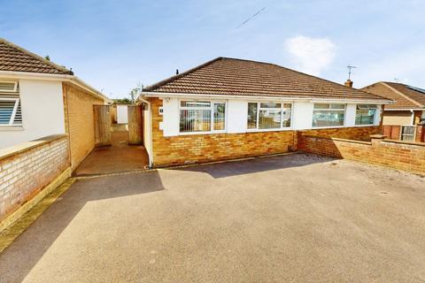 2 bedroom semi-detached bungalow for sale, St Davids Close, Warden Hill