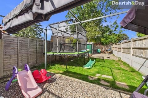 3 bedroom terraced house for sale, Cottage Lane, Wolverhampton WV10