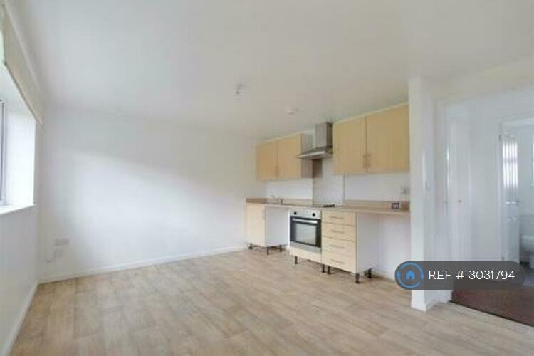Apartment in Nottingham, Chilwell - More