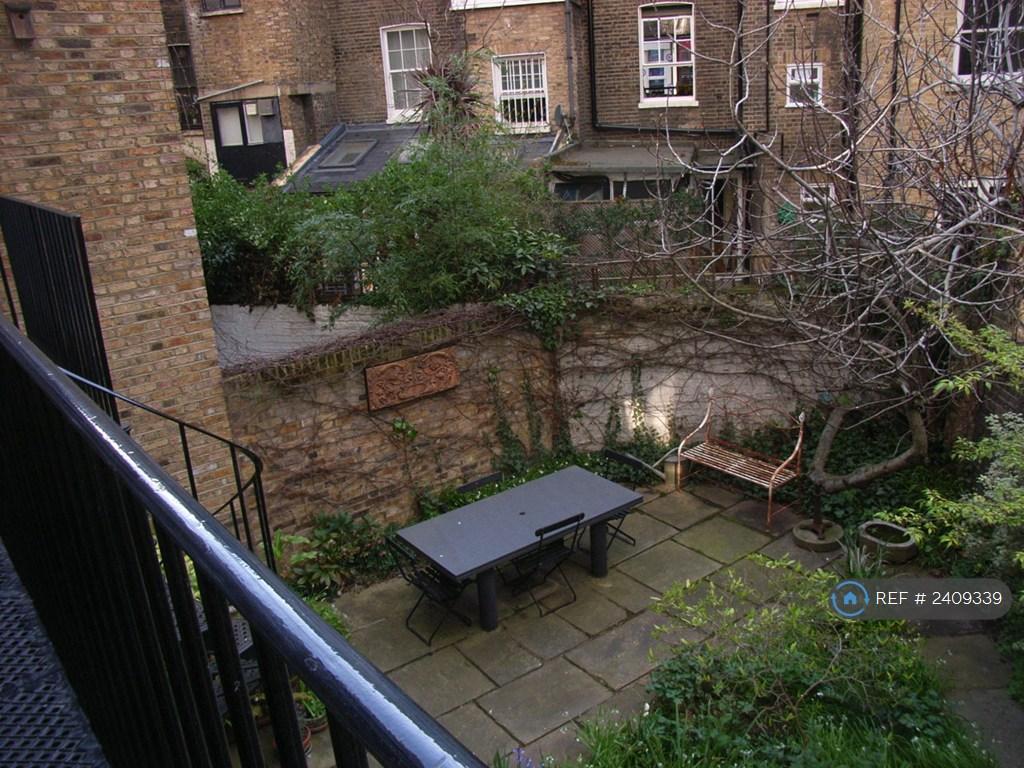 Apartment in London - View 2