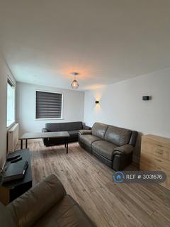 2 bedroom flat to rent, Purbeck Road, Hornchurch, RM11