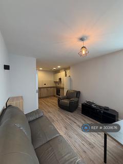 2 bedroom flat to rent, Purbeck Road, Hornchurch, RM11