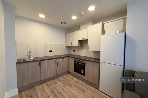 2 bedroom flat to rent, Purbeck Road, Hornchurch, RM11