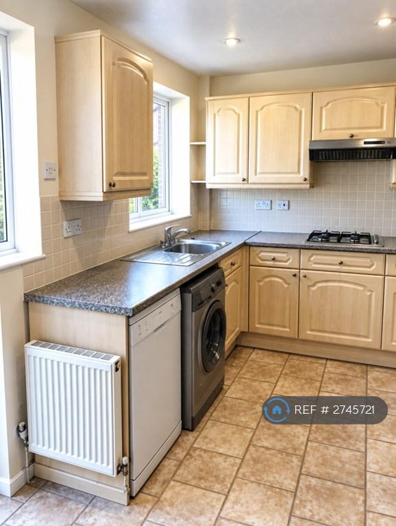 House in Reading, Lower Earley, Earley - View 4