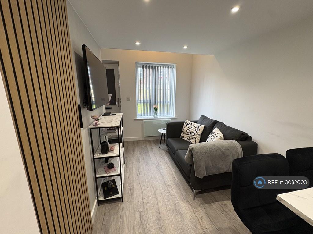 Apartment in Liverpool - View 4