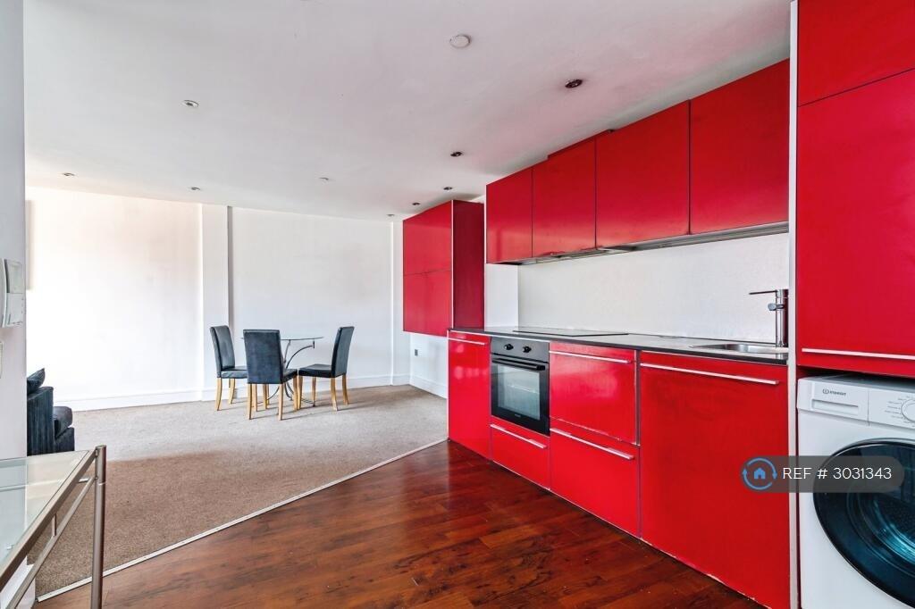 Apartment in Nottingham, Hockley, The Park - View 2