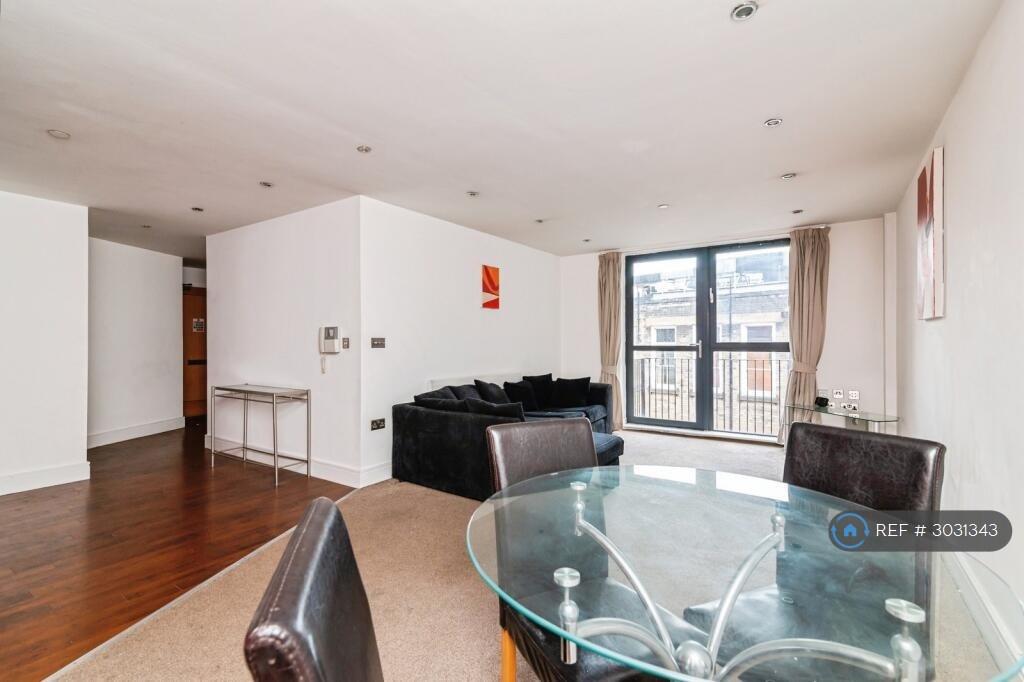 Apartment in Nottingham, Hockley, The Park - View 4