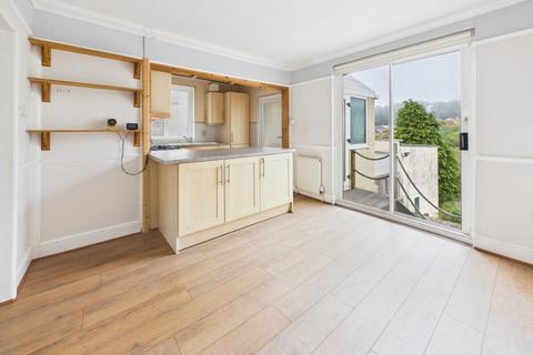 3 bedroom semi-detached house to rent, Wembury Road, Plymouth PL9