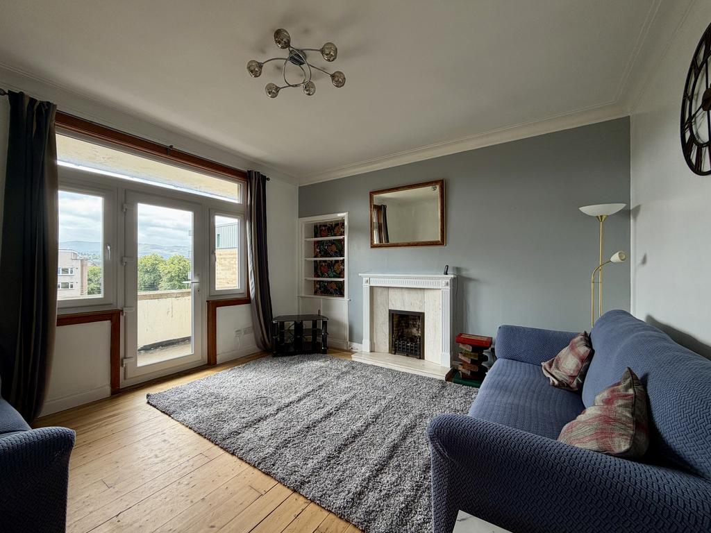 Apartment in Edinburgh, Morningside - View 3