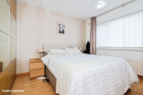 3 bedroom semi-detached house for sale, Balmoral Avenue, Jarrow, NE32