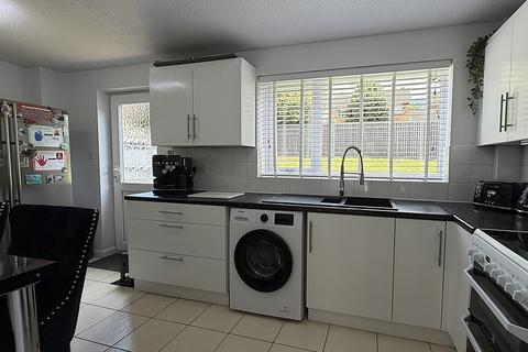 4 bedroom detached house for sale, Sycamore Close, Melton Mowbray
