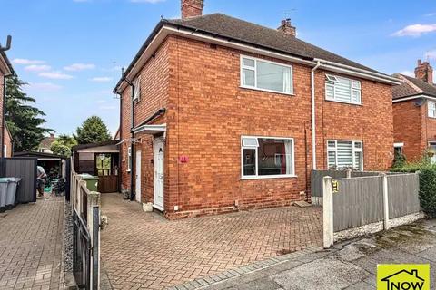 3 bedroom semi-detached house to rent, Linton Close, Farndon, Newark, Nottinghamshire.