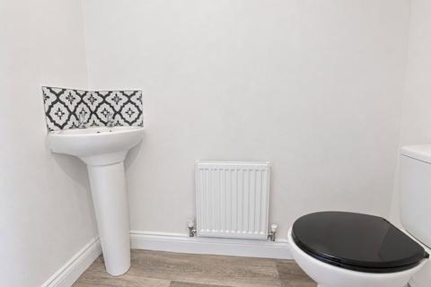 4 bedroom semi-detached house for sale, Fescue Close, Stockton-On-Tees, TS18
