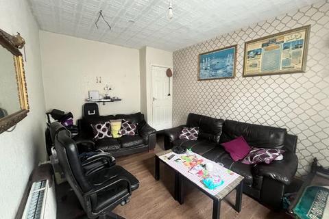 2 bedroom terraced house for sale, Hart Street, Bradford BD7