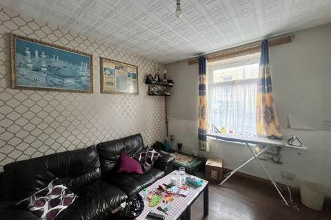 2 bedroom terraced house for sale, Hart Street, Bradford BD7