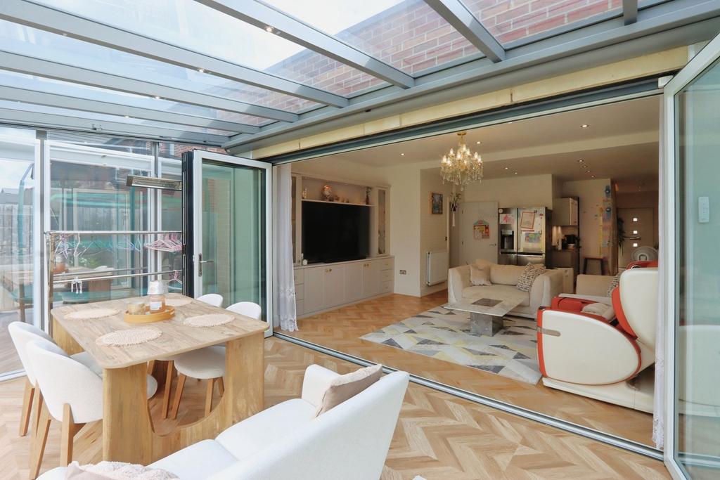 House in Rotherham - View 5