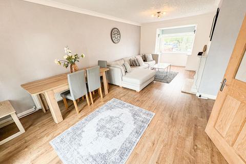 4 bedroom semi-detached house for sale, Axwell Drive, Blyth NE24