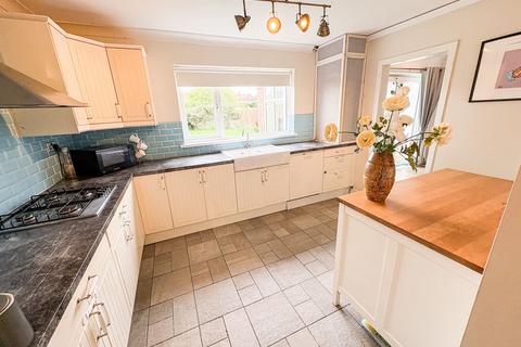 4 bedroom semi-detached house for sale, Axwell Drive, Blyth NE24