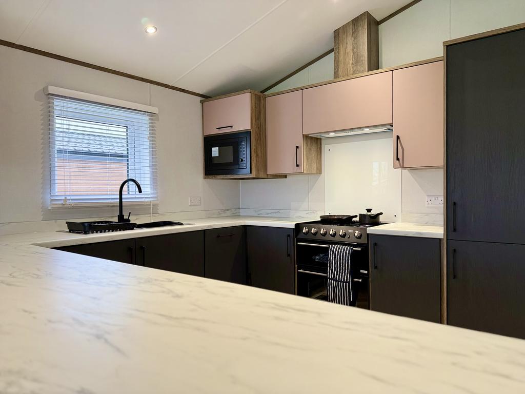 House in Howden - View 2
