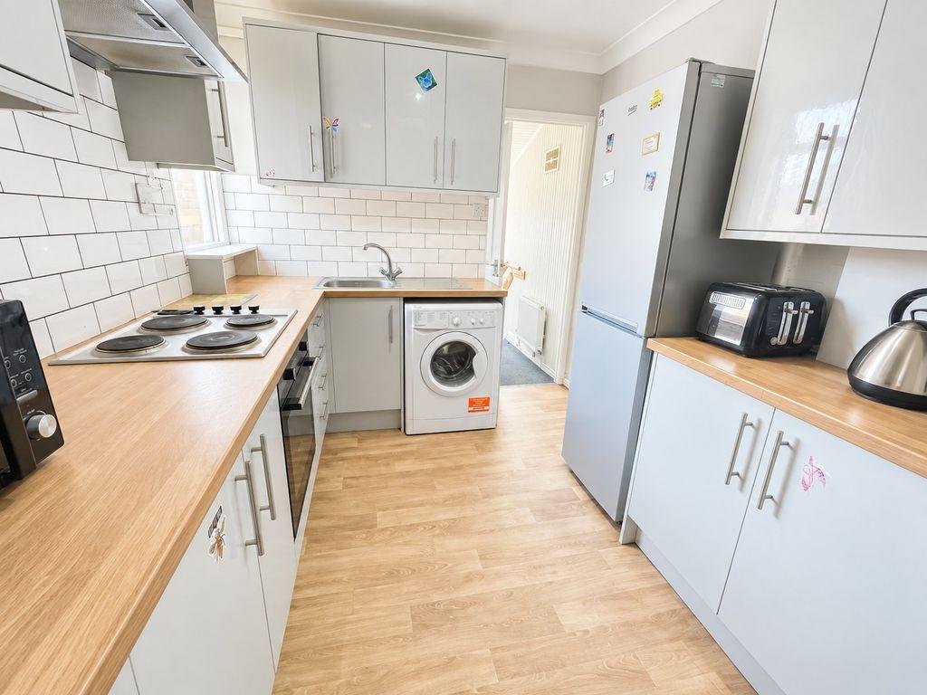 Apartment in Newcastle Upon Tyne - View 3