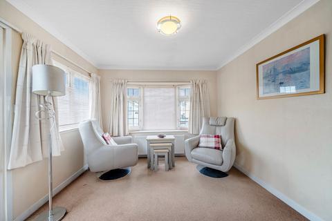 2 bedroom park home for sale, Weybridge Park Estate, Addlestone