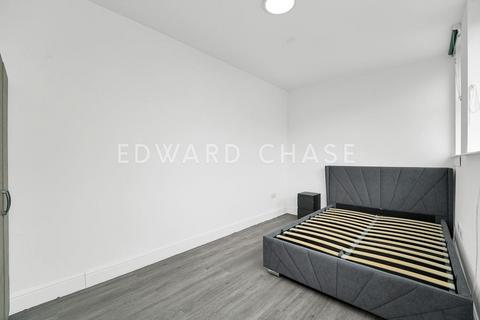 House of multiple occupation to rent, *En-Suite Room, All Bills Included, High Road*