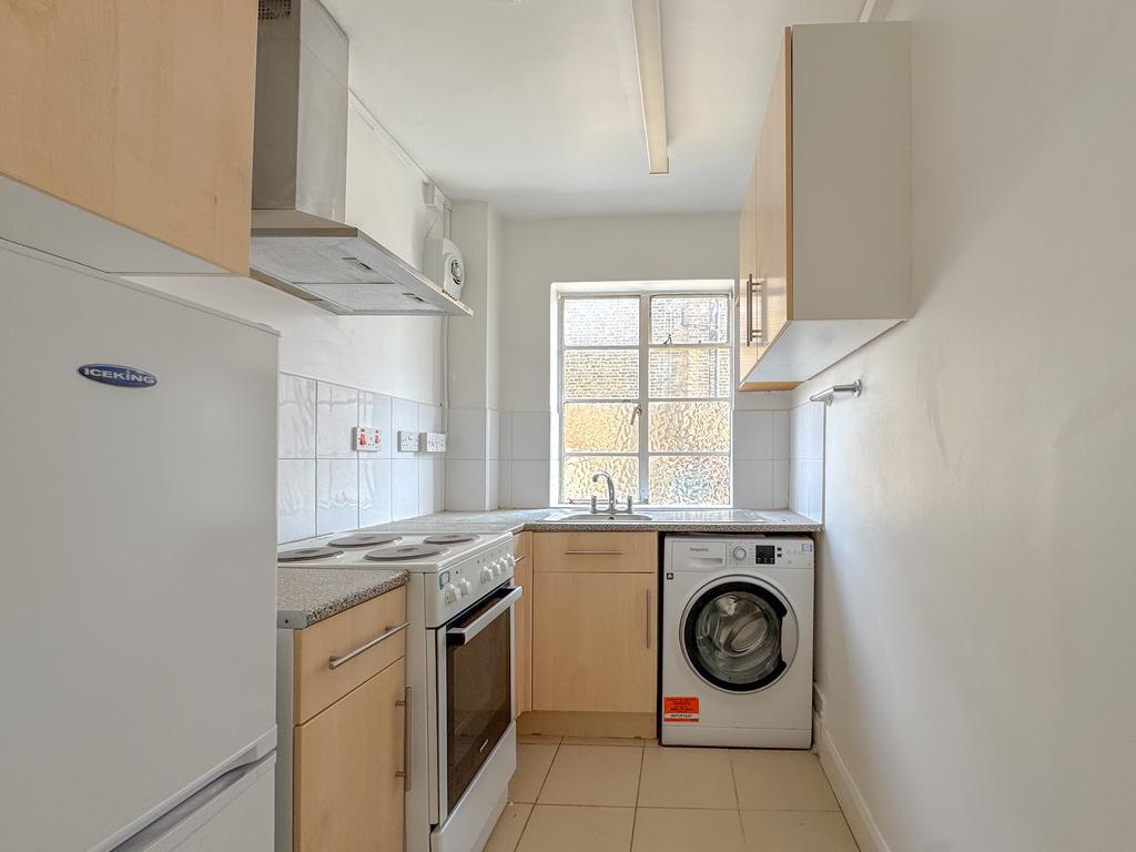 Apartment in LONDON - View 2