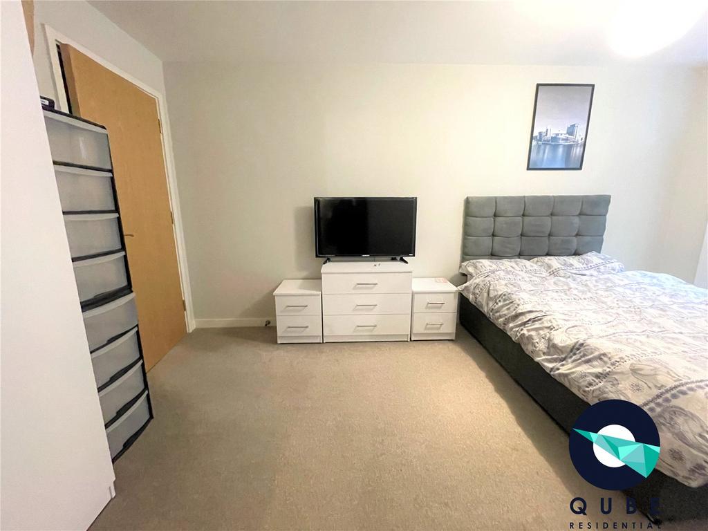 Apartment in Salford - View 2