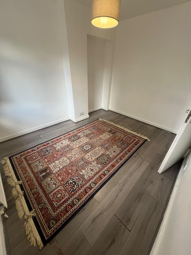 House in London - View 3