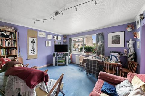 2 bedroom flat for sale, Shakespeare Road, Hanwell, London, W7 1LX