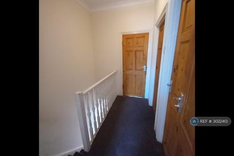 undefined, London, London, E6
