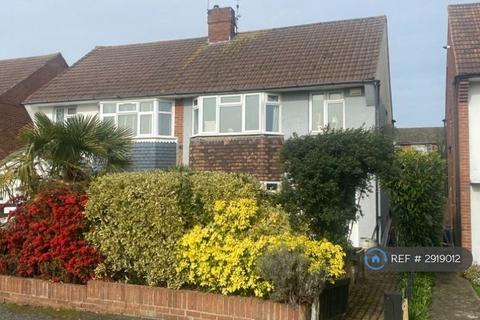 1 bedroom in a house share to rent, Greenacre, Windsor, SL4